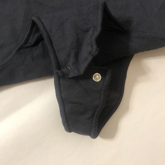 SKIMS Essential Crewneck Long Sleeved Thong Bodysuit - Onyx size Small/Medium - Picture 5 of 6